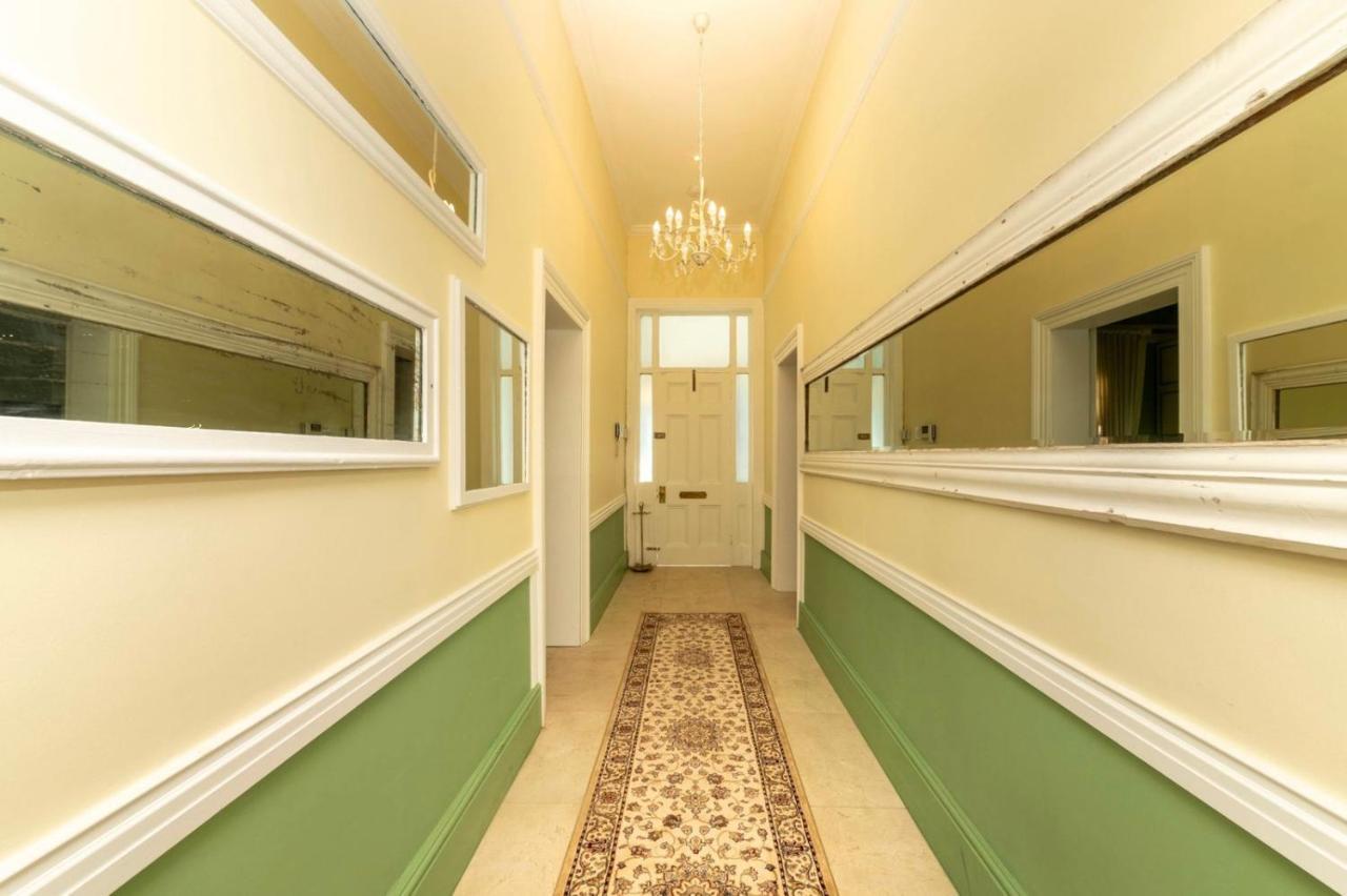 Amina Boutique Hotel เคปทาวน์ ภายนอก รูปภาพ